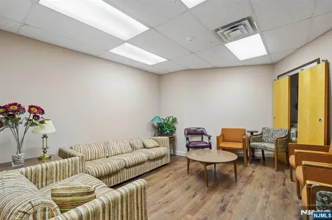 153 Park Street Montclair NJ 07042