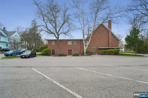 153 Park Street Montclair NJ 07042