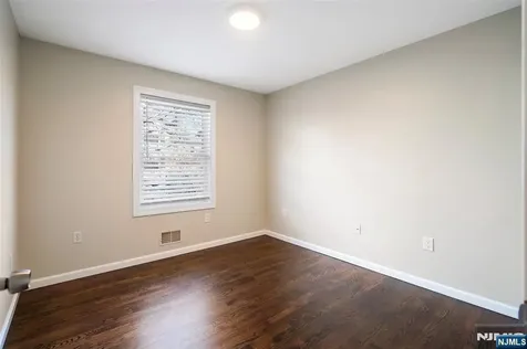 312 Vine Street Elizabeth NJ 07202