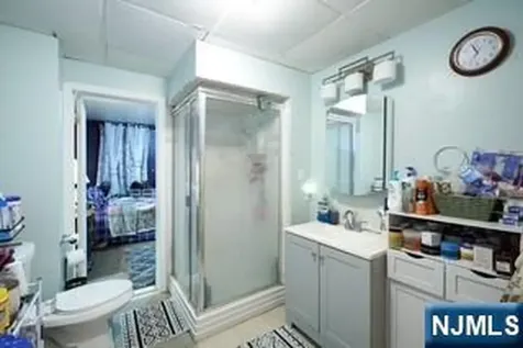 18 Llewellyn Avenue West Orange NJ 07052