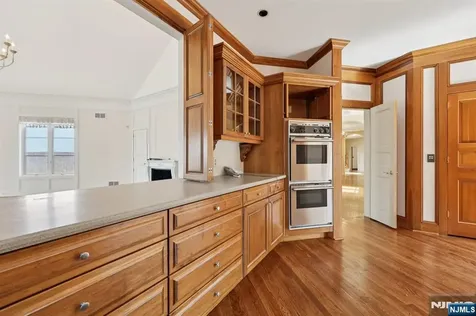 29 Hilltop Road Kinnelon Borough NJ 07405