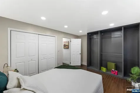 144 70th Street Guttenberg NJ 07093