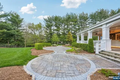 621 Farmdale Road Franklin Lakes NJ 07417
