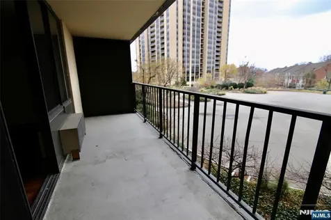 300 Winston Drive Cliffside Park NJ 07010
