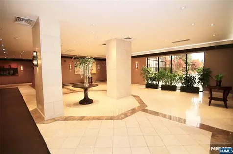 300 Winston Drive Cliffside Park NJ 07010
