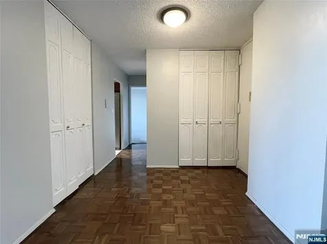 300 Winston Drive Cliffside Park NJ 07010