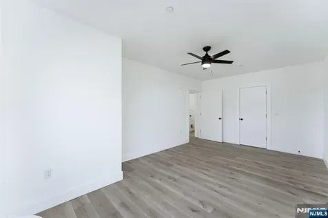 95 Shepherds Lane Totowa NJ 07512