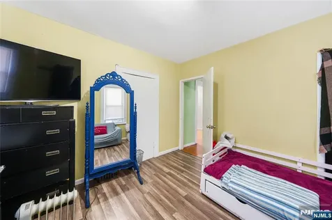 1460 Clinton Avenue Irvington NJ 07111