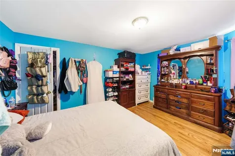 1460 Clinton Avenue Irvington NJ 07111