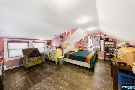 1460 Clinton Avenue Irvington NJ 07111