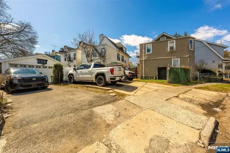 1460 Clinton Avenue Irvington NJ 07111
