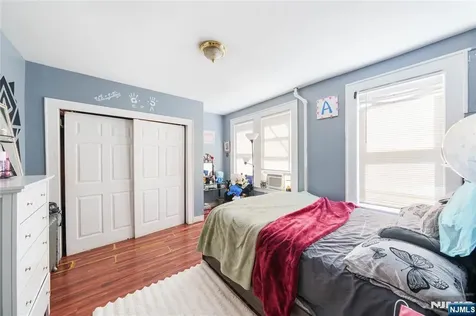 1460 Clinton Avenue Irvington NJ 07111