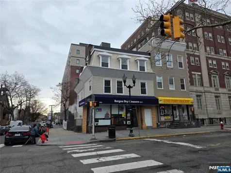 664 Bergen Avenue Jersey City NJ 07304