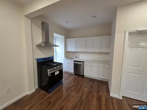 664 Bergen Avenue Jersey City NJ 07304