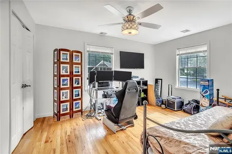 8 Mary Court Mahwah NJ 07430
