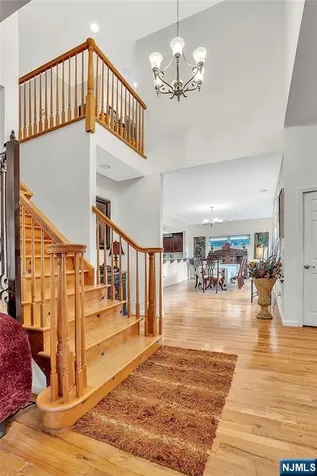 8 Mary Court Mahwah NJ 07430