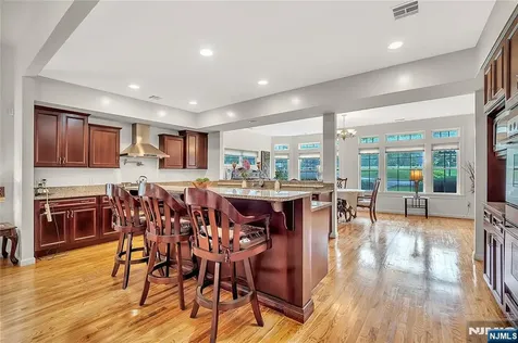 8 Mary Court Mahwah NJ 07430
