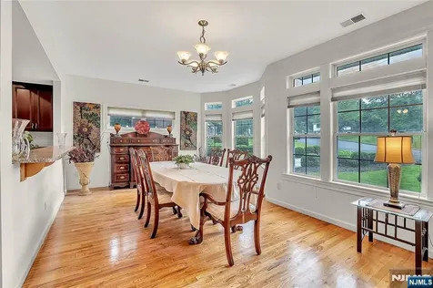 8 Mary Court Mahwah NJ 07430