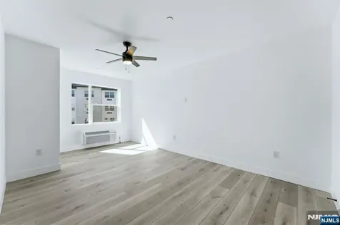 95 Shepherds Lane Totowa NJ 07512