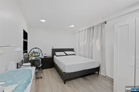 3912 Liberty Avenue North Bergen NJ 07047