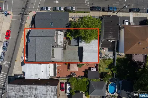 3912 Liberty Avenue North Bergen NJ 07047