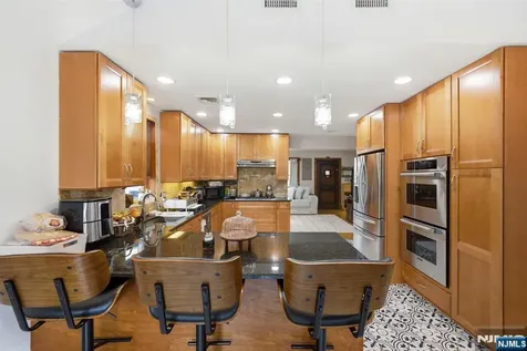 20 Wilcox Street Dumont NJ 07628