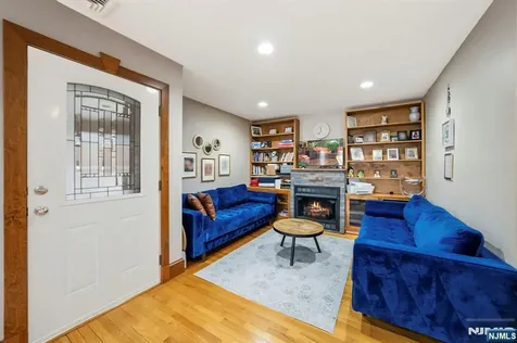20 Wilcox Street Dumont NJ 07628