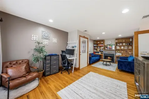 20 Wilcox Street Dumont NJ 07628