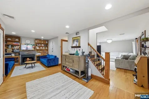 20 Wilcox Street Dumont NJ 07628