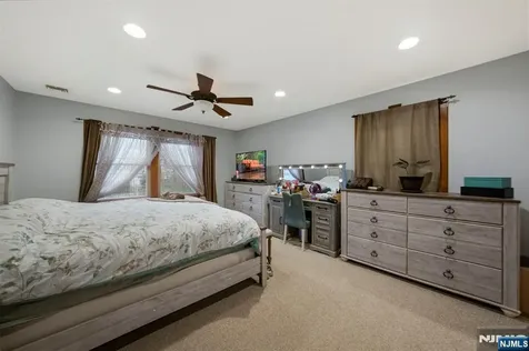 20 Wilcox Street Dumont NJ 07628