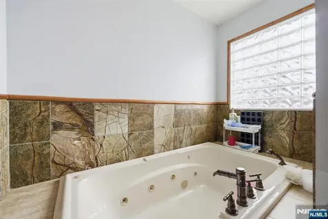 20 Wilcox Street Dumont NJ 07628