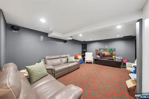 20 Wilcox Street Dumont NJ 07628