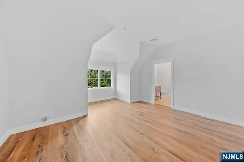 389 Spring Avenue Ridgewood NJ 07450
