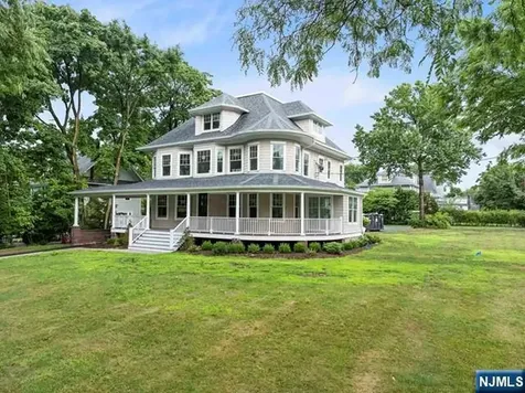 389 Spring Avenue Ridgewood NJ 07450
