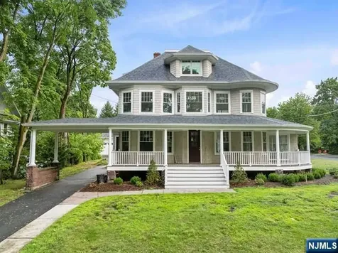 389 Spring Avenue Ridgewood NJ 07450