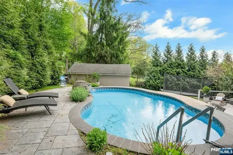 744 River Road Chatham Township NJ 07928