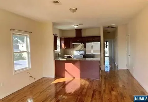 324 Sussex Street Harrison NJ 07029