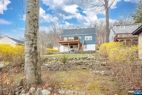 237 Skyline Lake Drive Ringwood NJ 07456