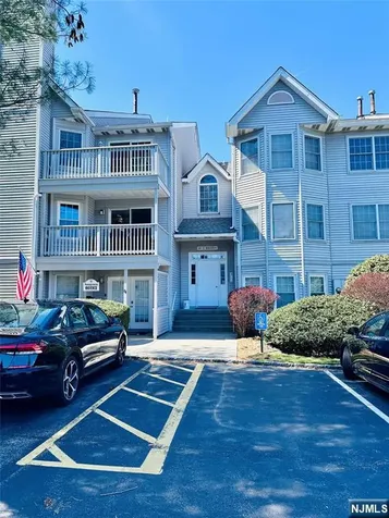 70 W Boulder Run Road Paterson NJ 07501