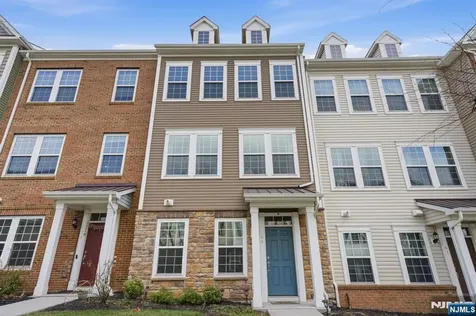 69 Truman Drive Wood Ridge NJ 07075