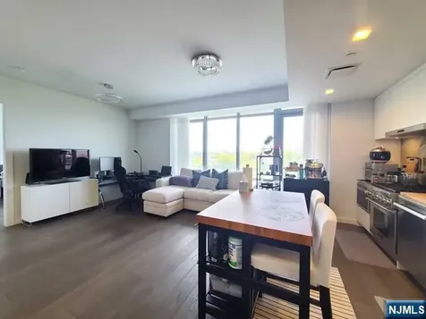320 Adolphus Avenue Cliffside Park NJ 07010