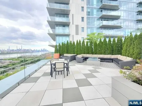 320 Adolphus Avenue Cliffside Park NJ 07010