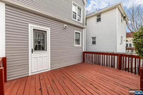 513 Hickory Street Kearny NJ 07032
