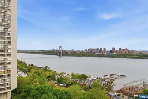 2 Horizon Road Fort Lee NJ 07024