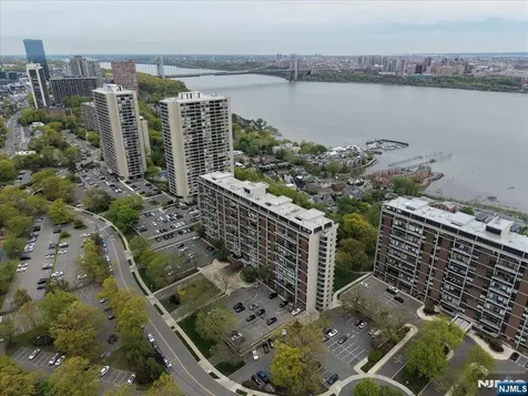 2 Horizon Road Fort Lee NJ 07024