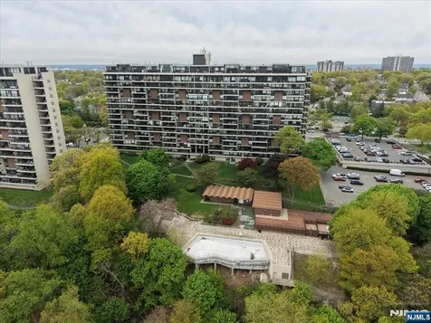 2 Horizon Road Fort Lee NJ 07024