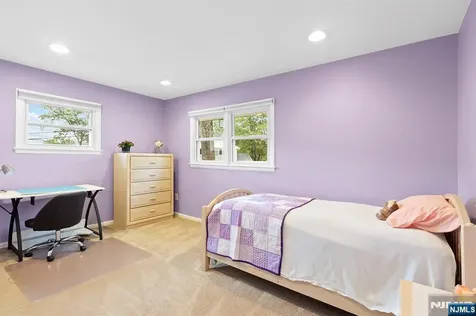 180 Rafkind Road Bloomingdale NJ 07403