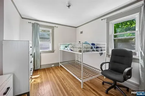 1494 Endicott Terrace Teaneck NJ 07666