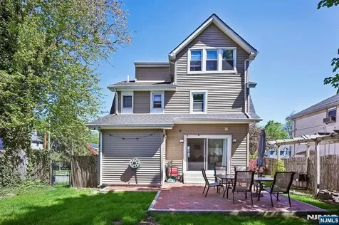 1494 Endicott Terrace Teaneck NJ 07666
