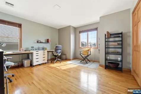 16 Arlington Boulevard North Arlington NJ 07031